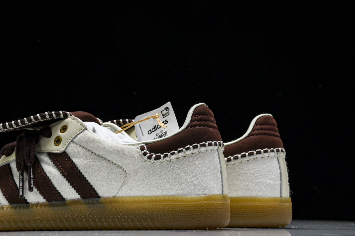 Ad*s samba pony tonal wales bonner cream white