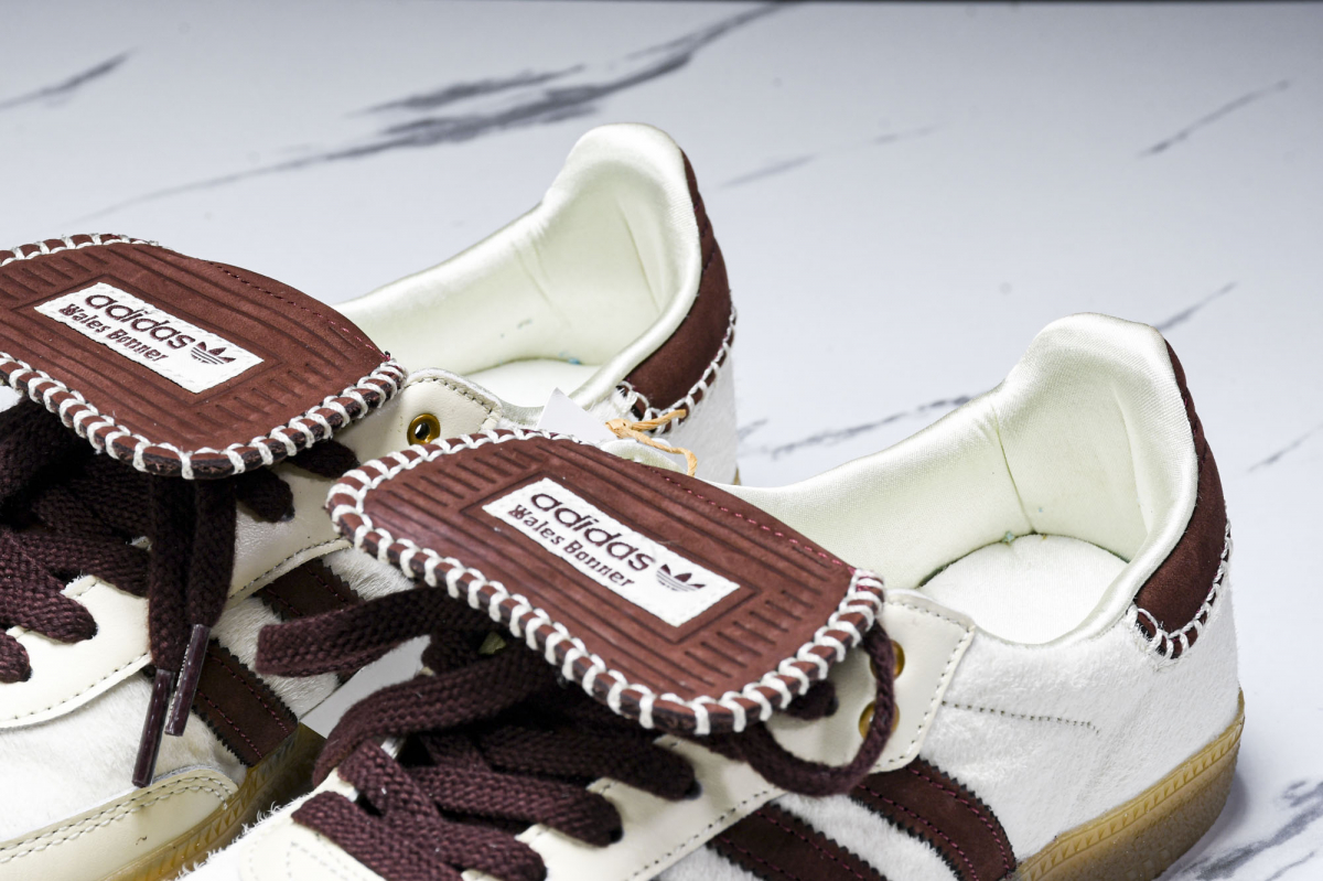 Ad*s samba pony tonal wales bonner cream white